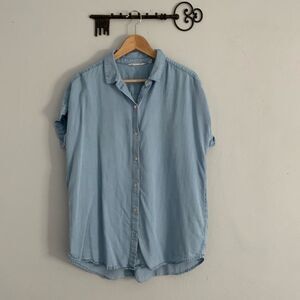Soft Surroundings button down chambray boxy short sleeved long line medium
